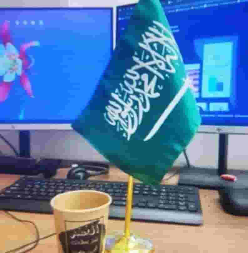 تأشيرات وتعقيب معاملات