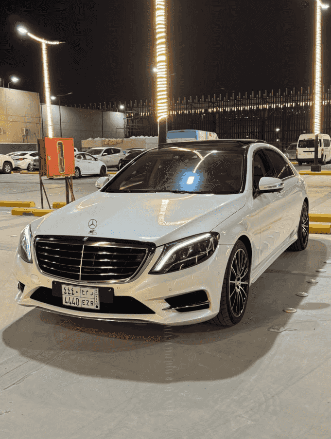 Mercedes S500 model 2015