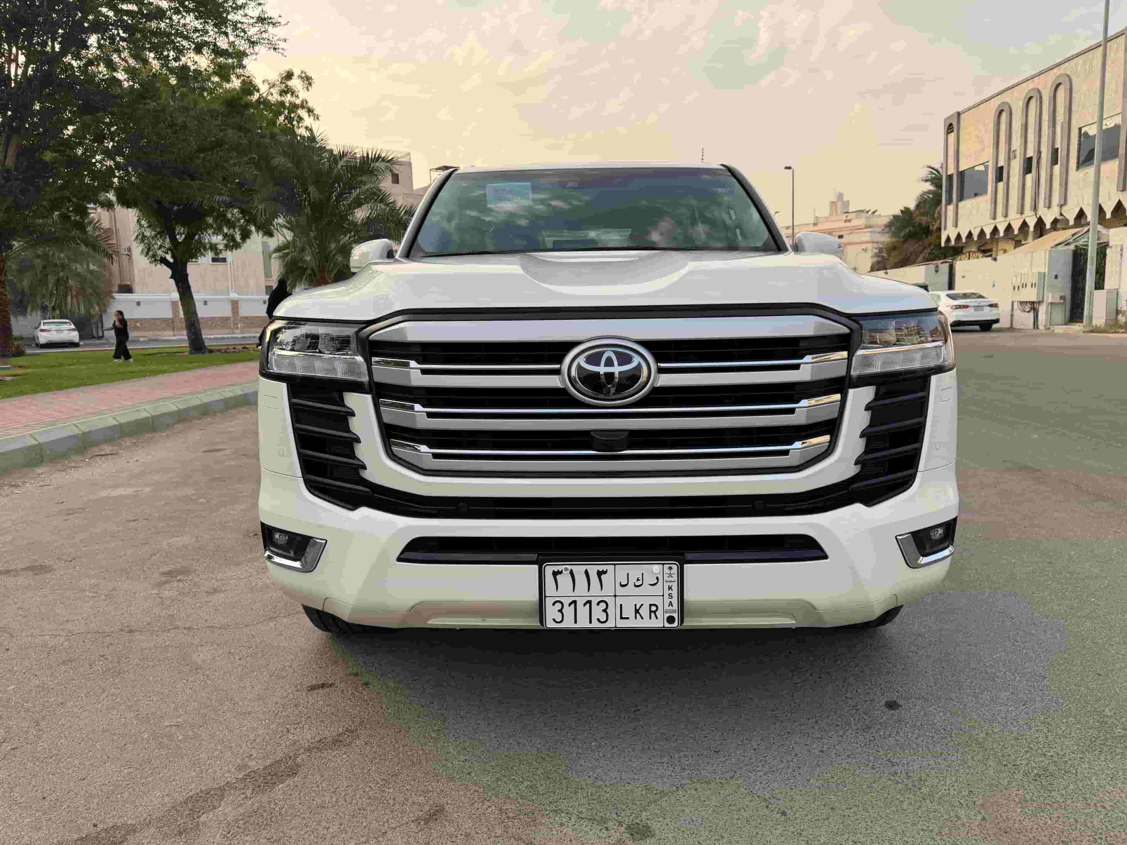 TOYOTA LAND CRUISER 2024