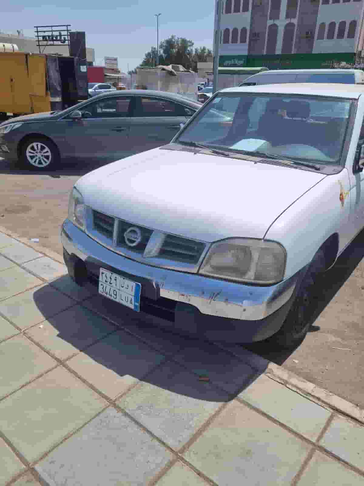 للبيع نيسان ددسن 2014