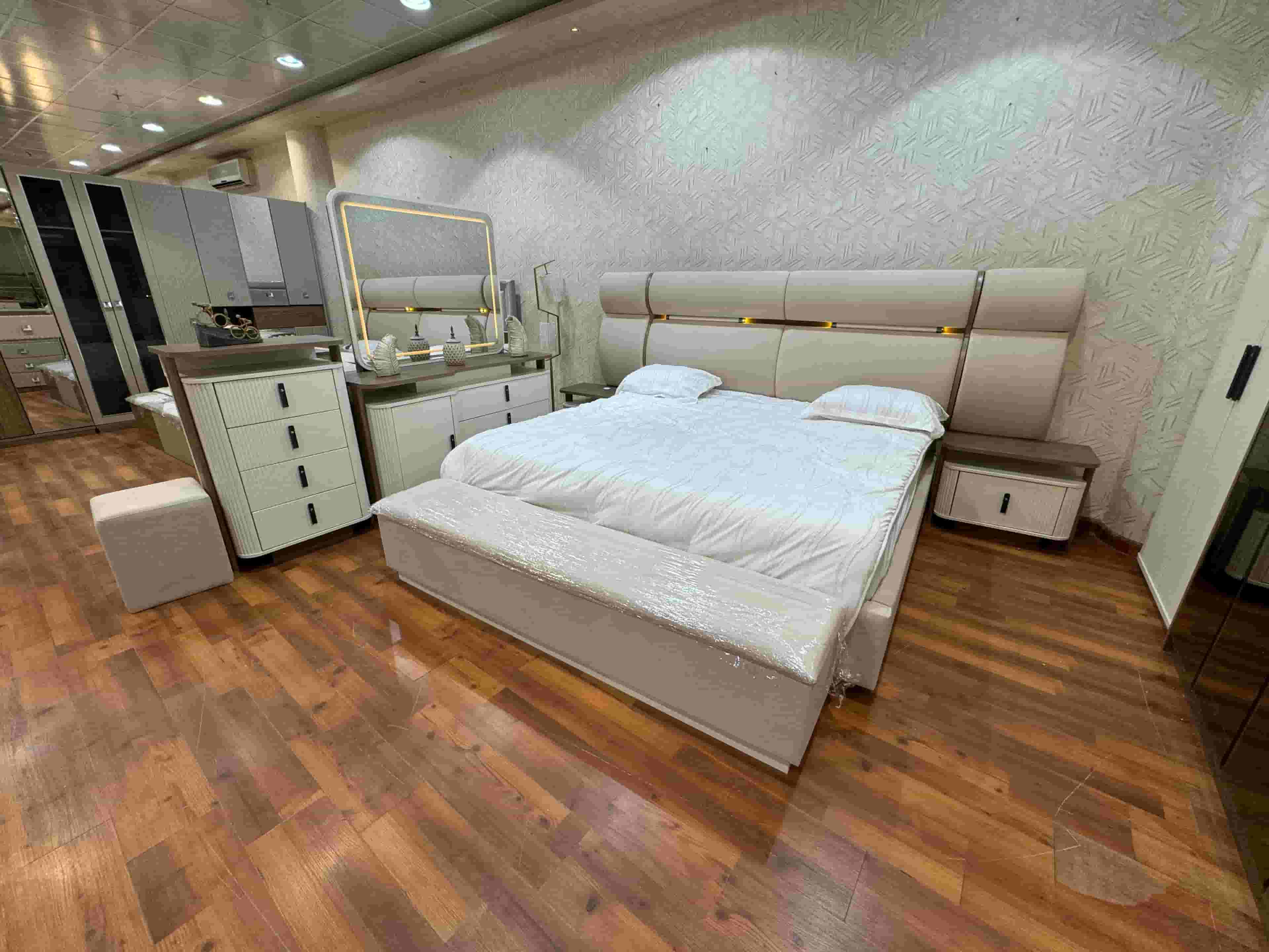 New BAREEN bedroom
