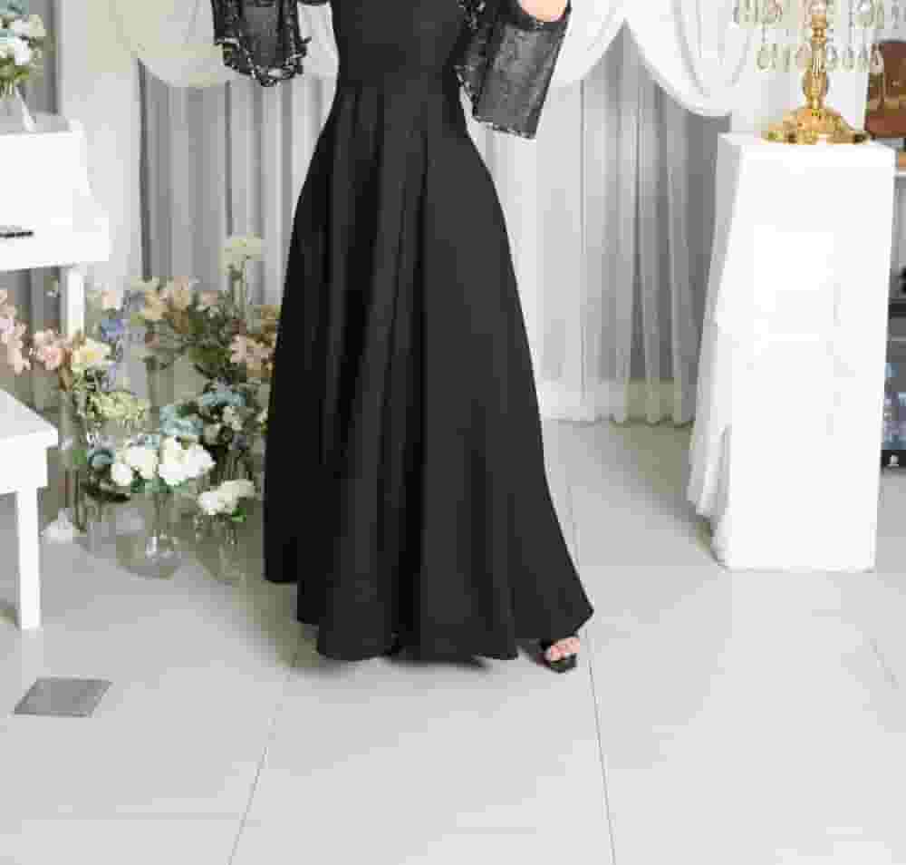 Evening dresses of multiple sizes and colors