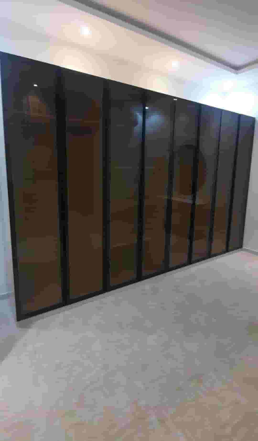  The latest types of wood cupboards