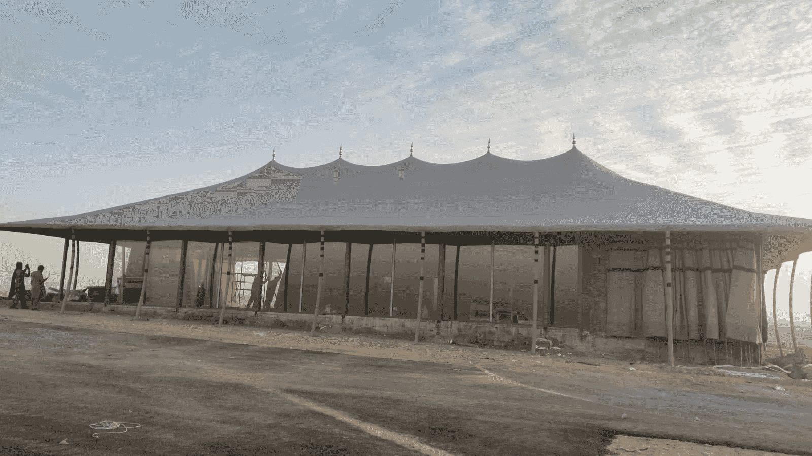 مظلات وسواتر الرياض