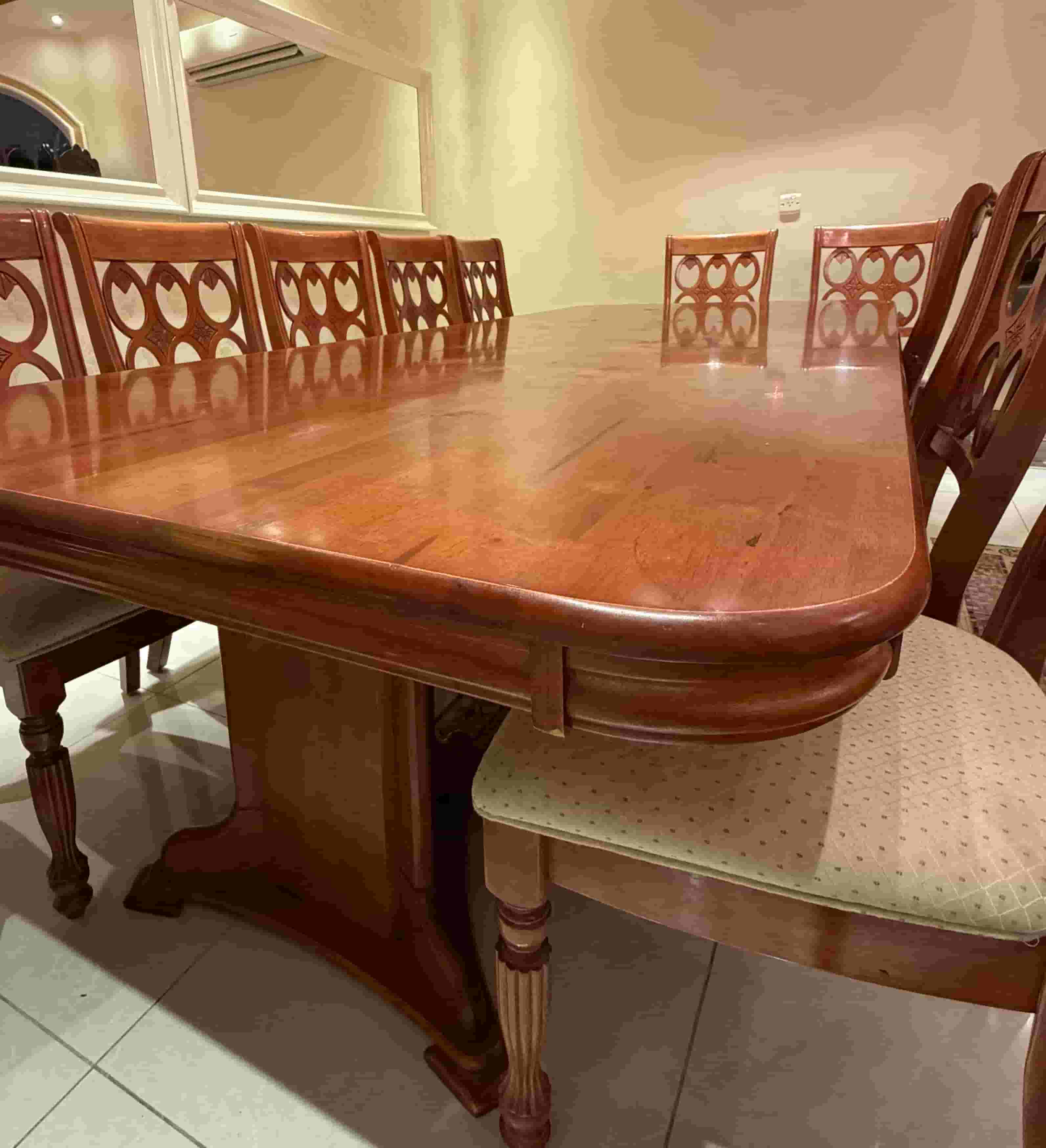 طاوله طعام للبيع