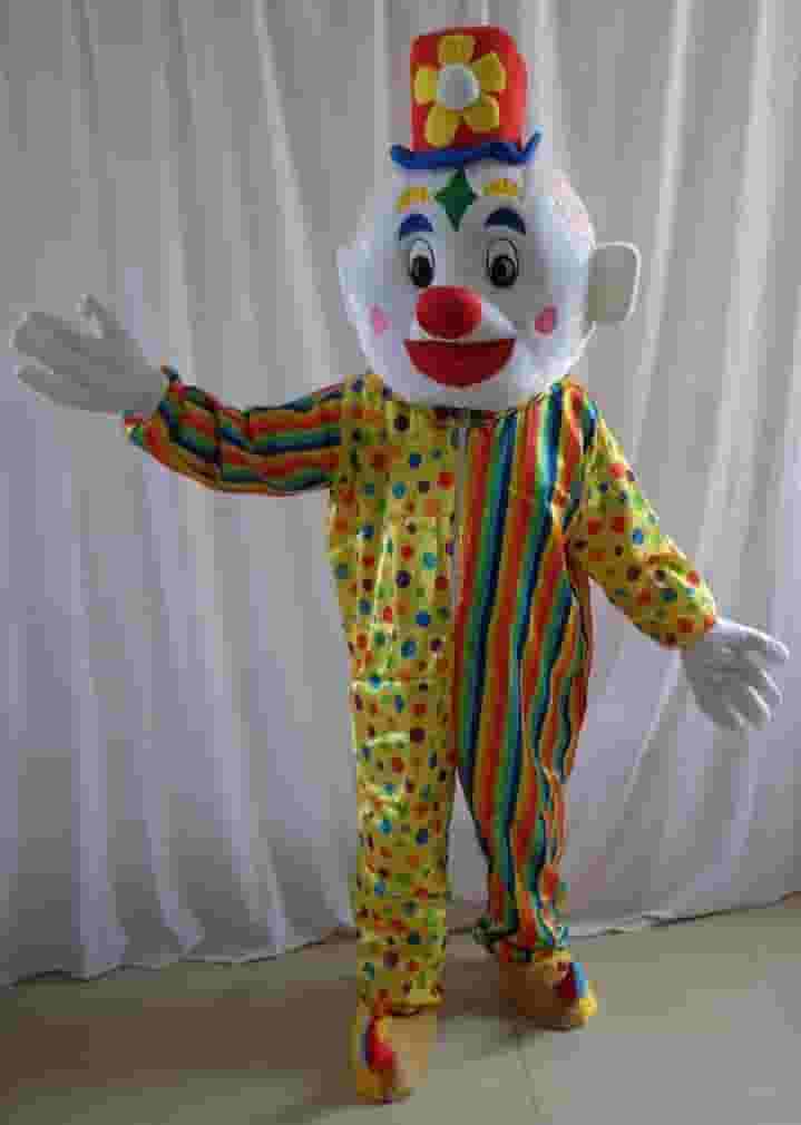Ready-made cartoon characters and clowns are available at special prices