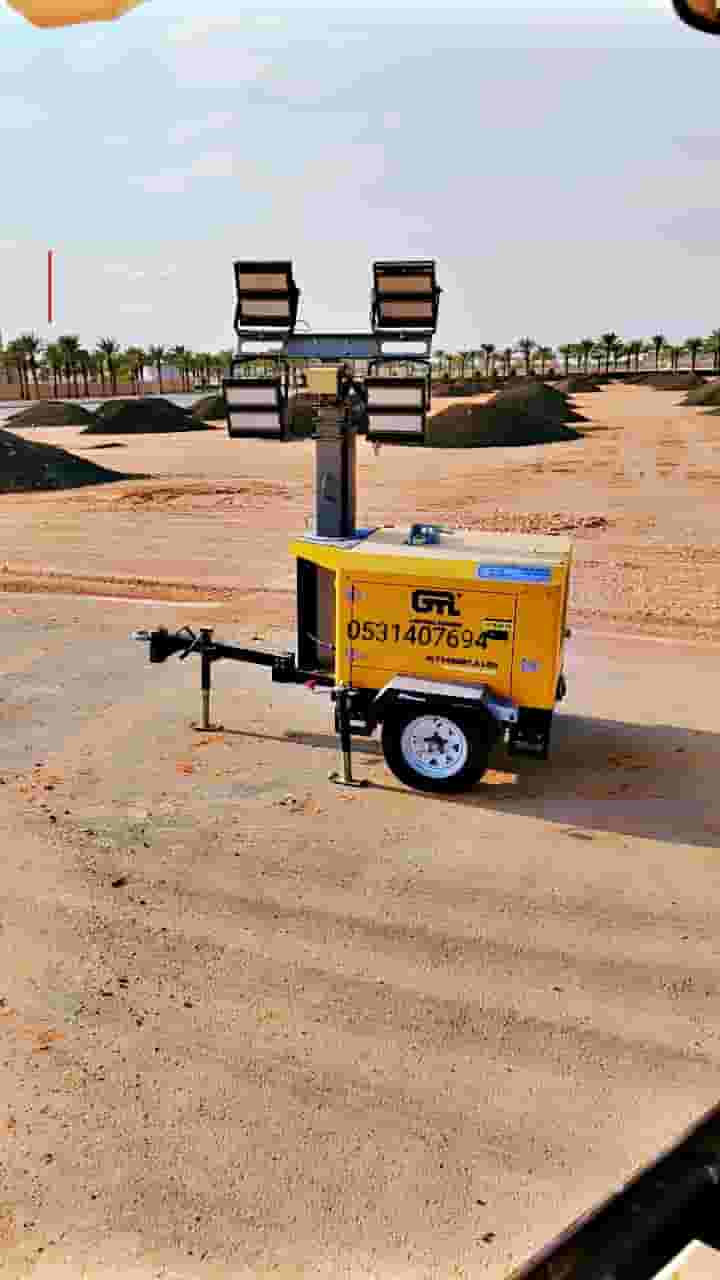 Sisypi JCB electric scaffold is a lame excavator that dug the bases of two pillars with a fiber cable. It is a disgusting modern model in Al-Kharj Diriyah cabin, Qassim, Dammam, Jubail