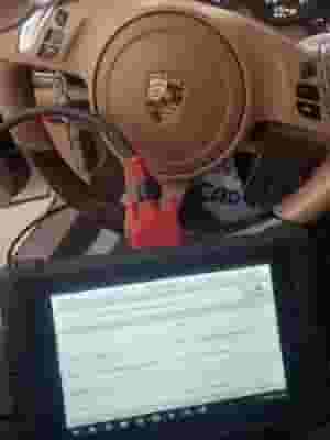 فحص وبرمجة سيارات باحترافية