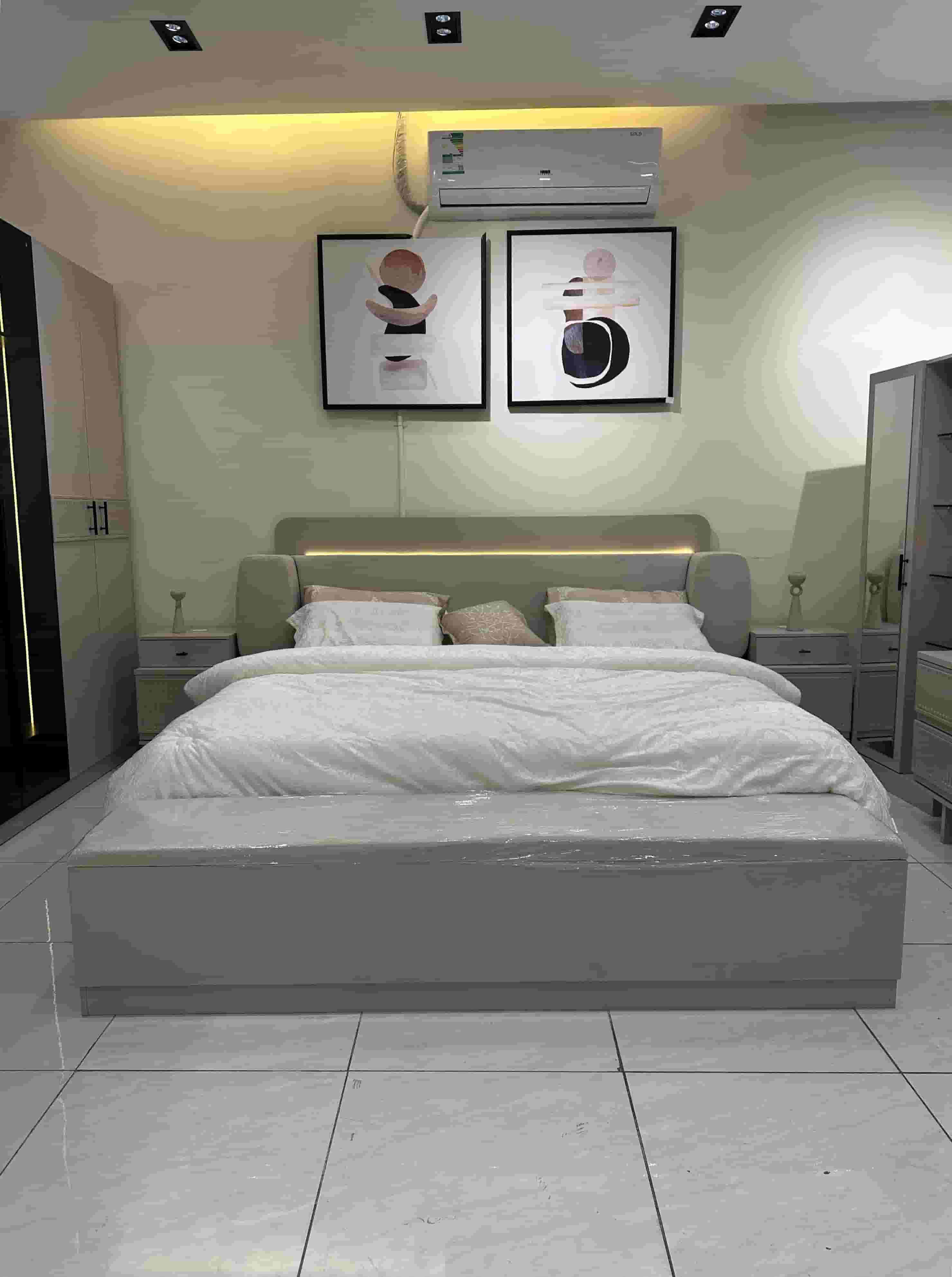 غرفة نوم مودرن جديدة