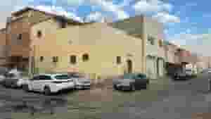 بيع عقار بيت شعبي عمره 40 سنة