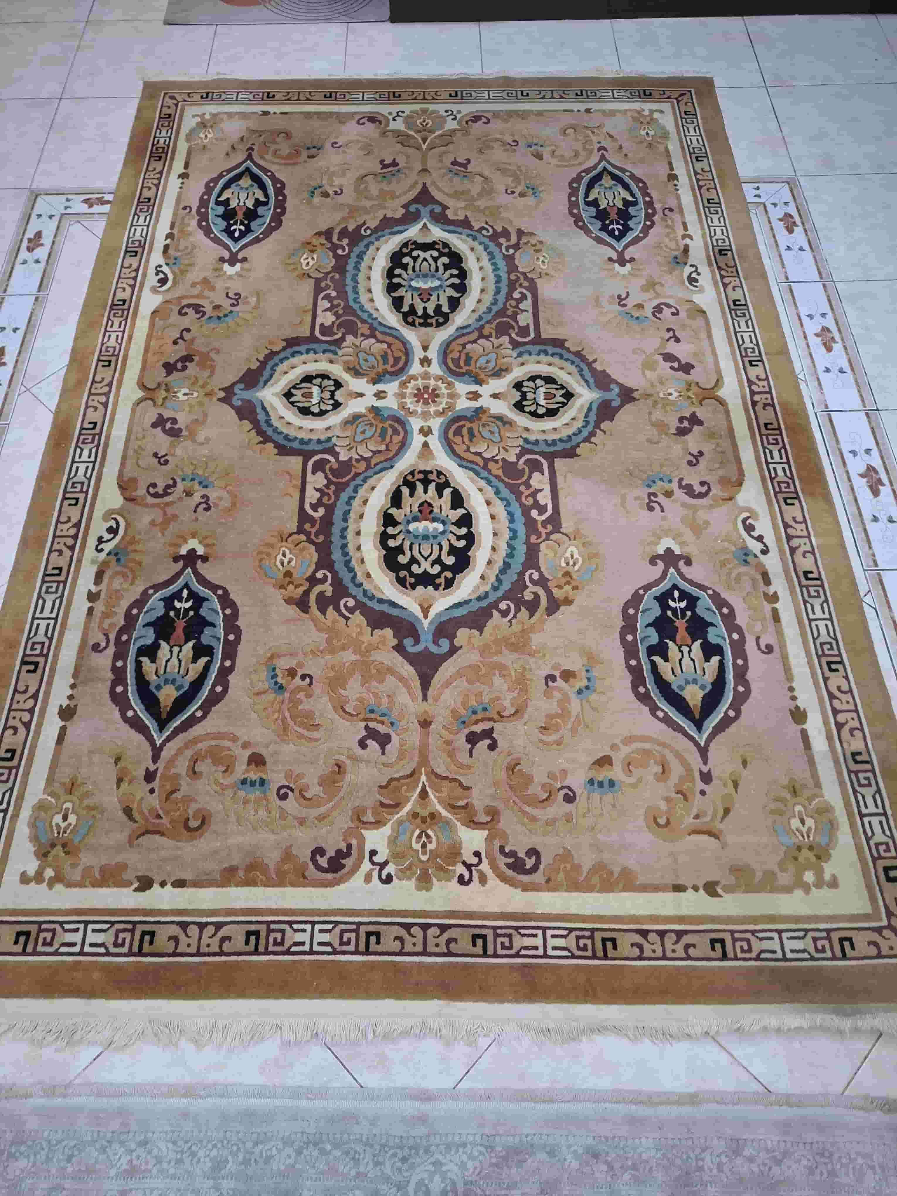 سجادتين للبيع بجدة حي النسيم