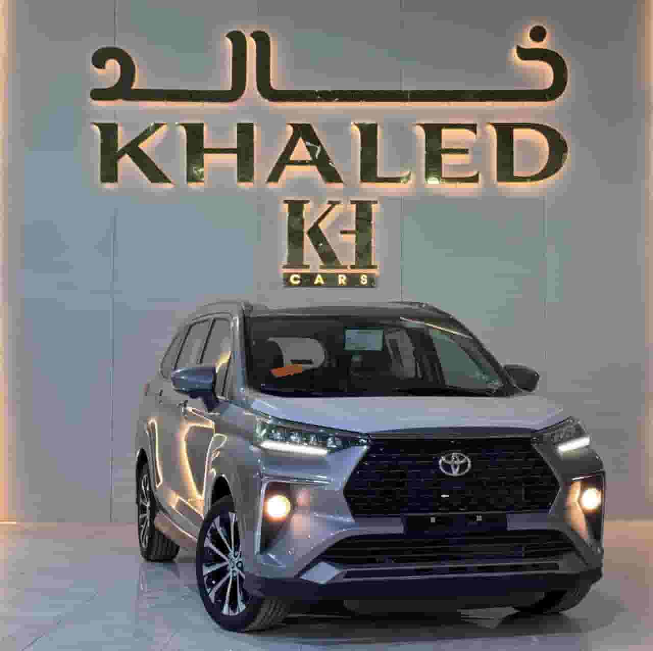 تويوتا فيلوز GLX بنزين 2025