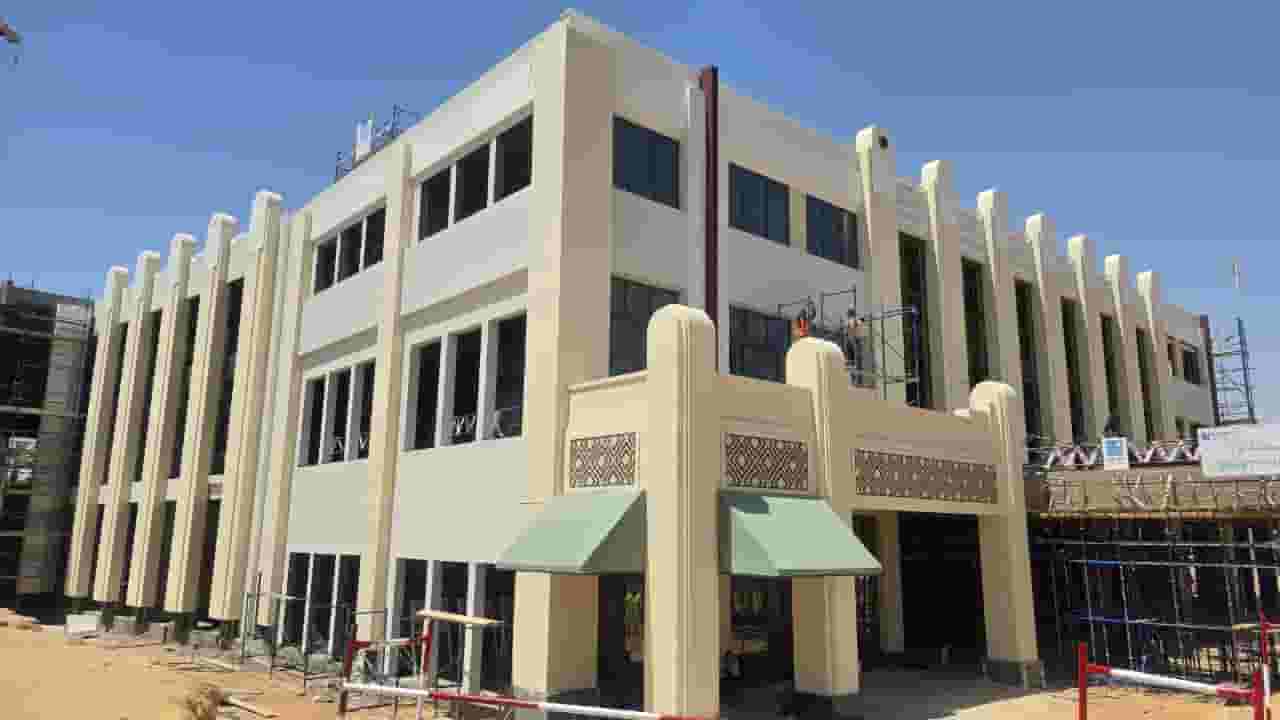 محل ذهب ومجوهرات ( بموقع مميز جدددددا ) للبيع 100م2 - بالقاهرة ( مدينتي - اوبن اير مول ) من المالك مباشرة دون وسطاء