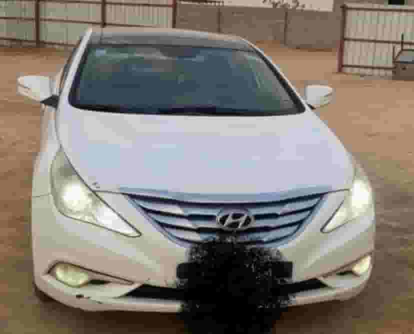 للبيع هونداي سوناتا 2013