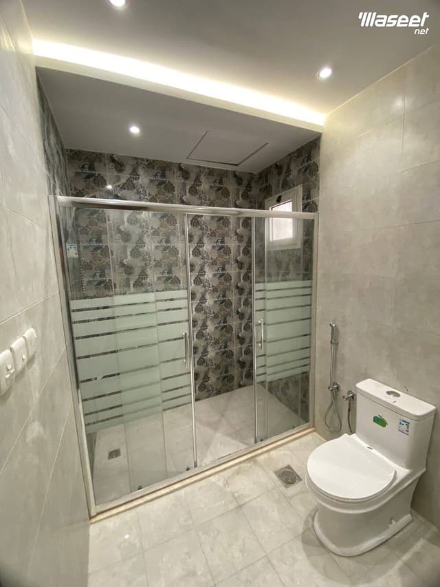 230 m apartment in the most prestigious neighborhoods of Mecca Shawqiyah and Shafi'i