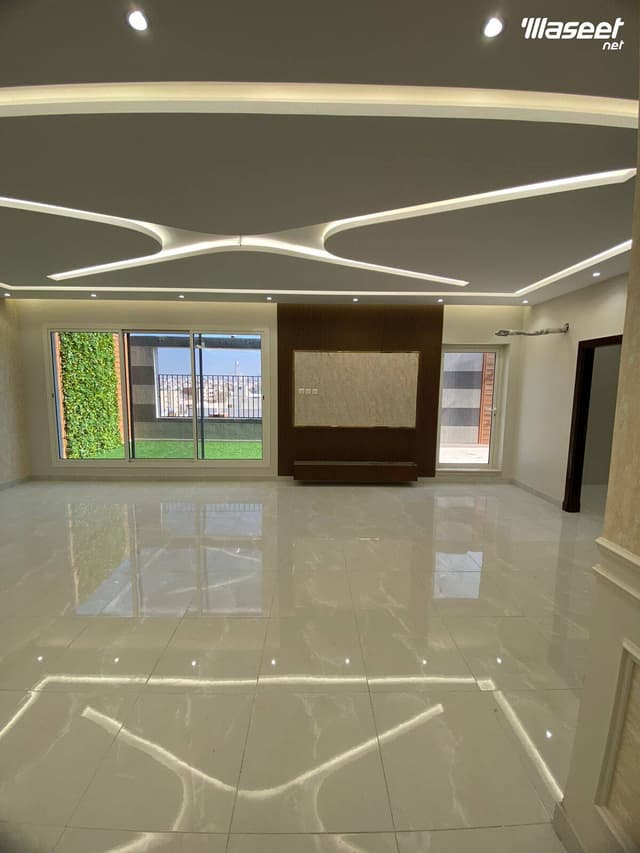 230 m apartment in the most prestigious neighborhoods of Mecca Shawqiyah and Shafi'i