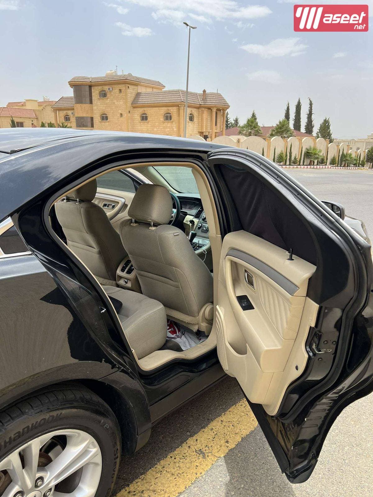 Ford Taurus 2015 for sale 1