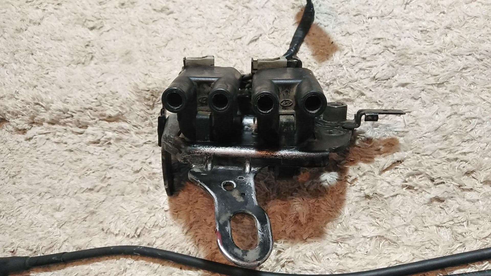 Hyundai Elantra 2010 coils 1