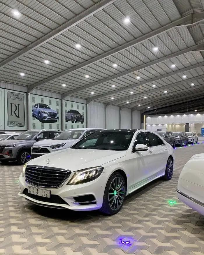Mercedes Benz 2015 S 400 0