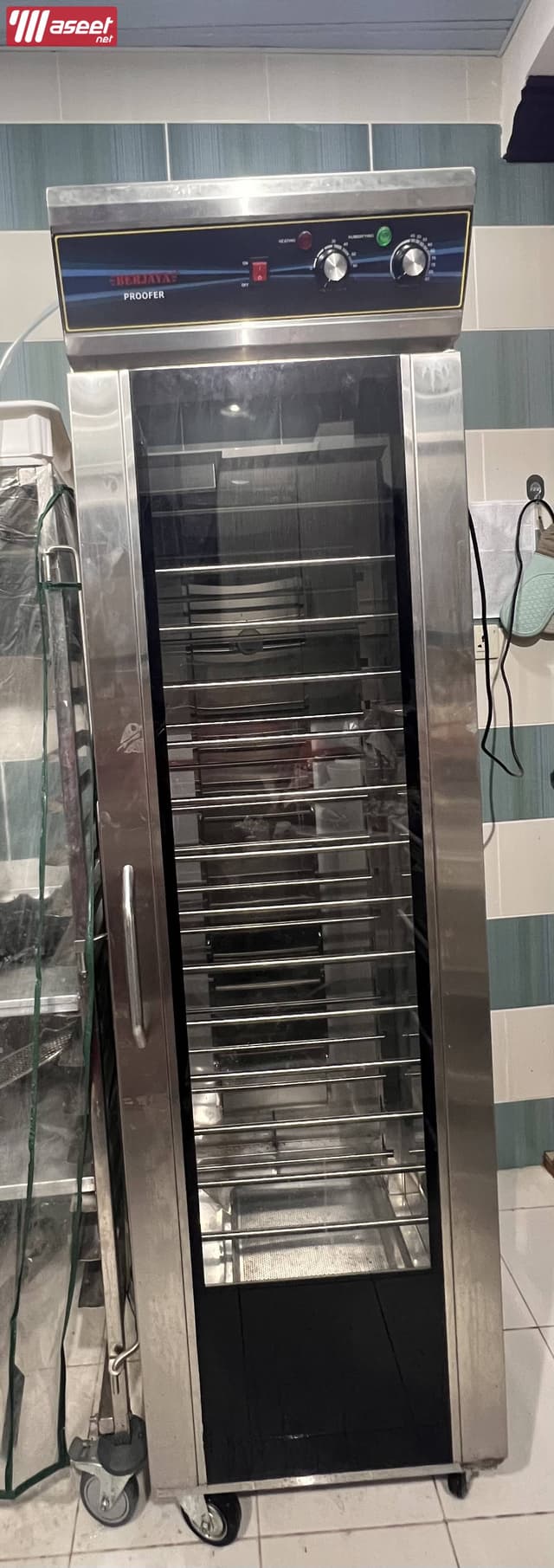 16-tray dough maker