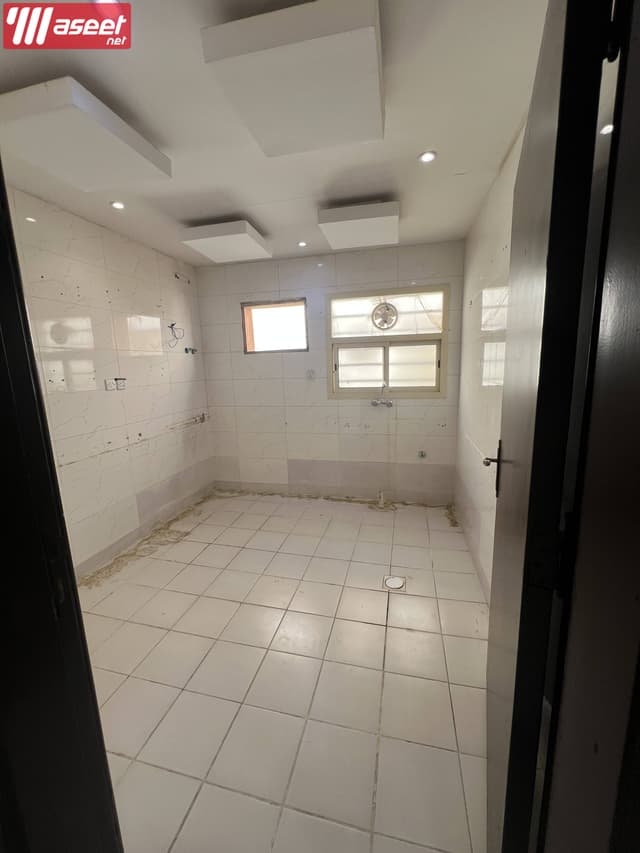 شقة سكنية عائلية للايجار الشهري