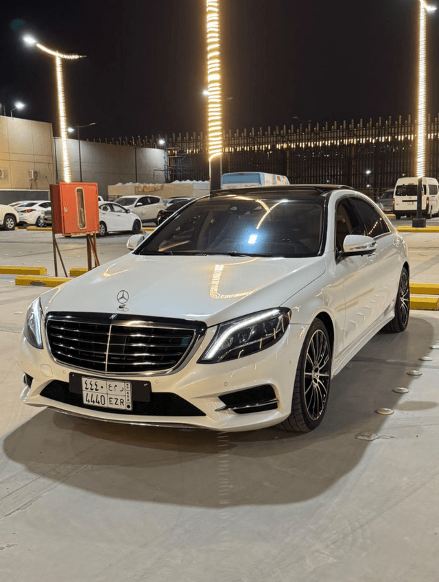Mercedes S500 model 2015
