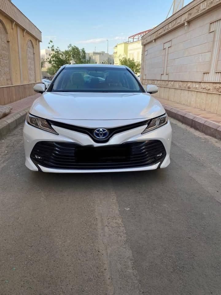 Toyota Camry model 2020  0