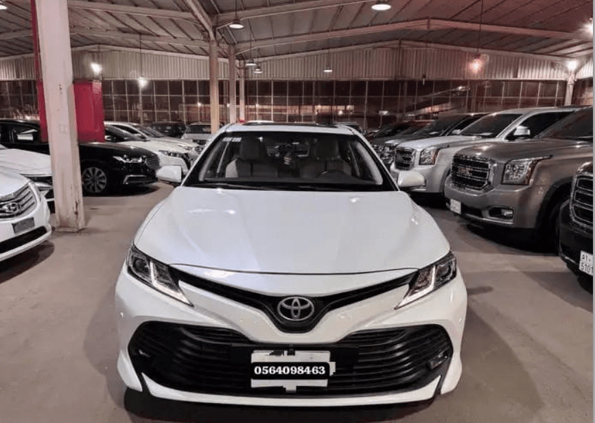 Toyota Camry 2018 8