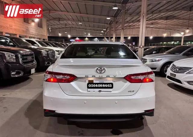 Toyota Camry 2018