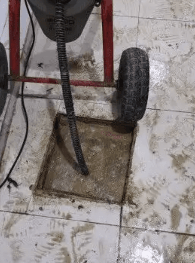 Pressure sewer