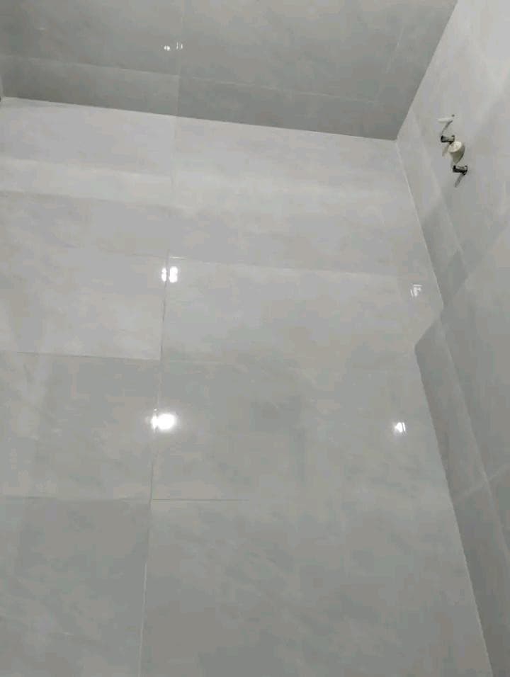 Tile, ceramic and marble teacher 0