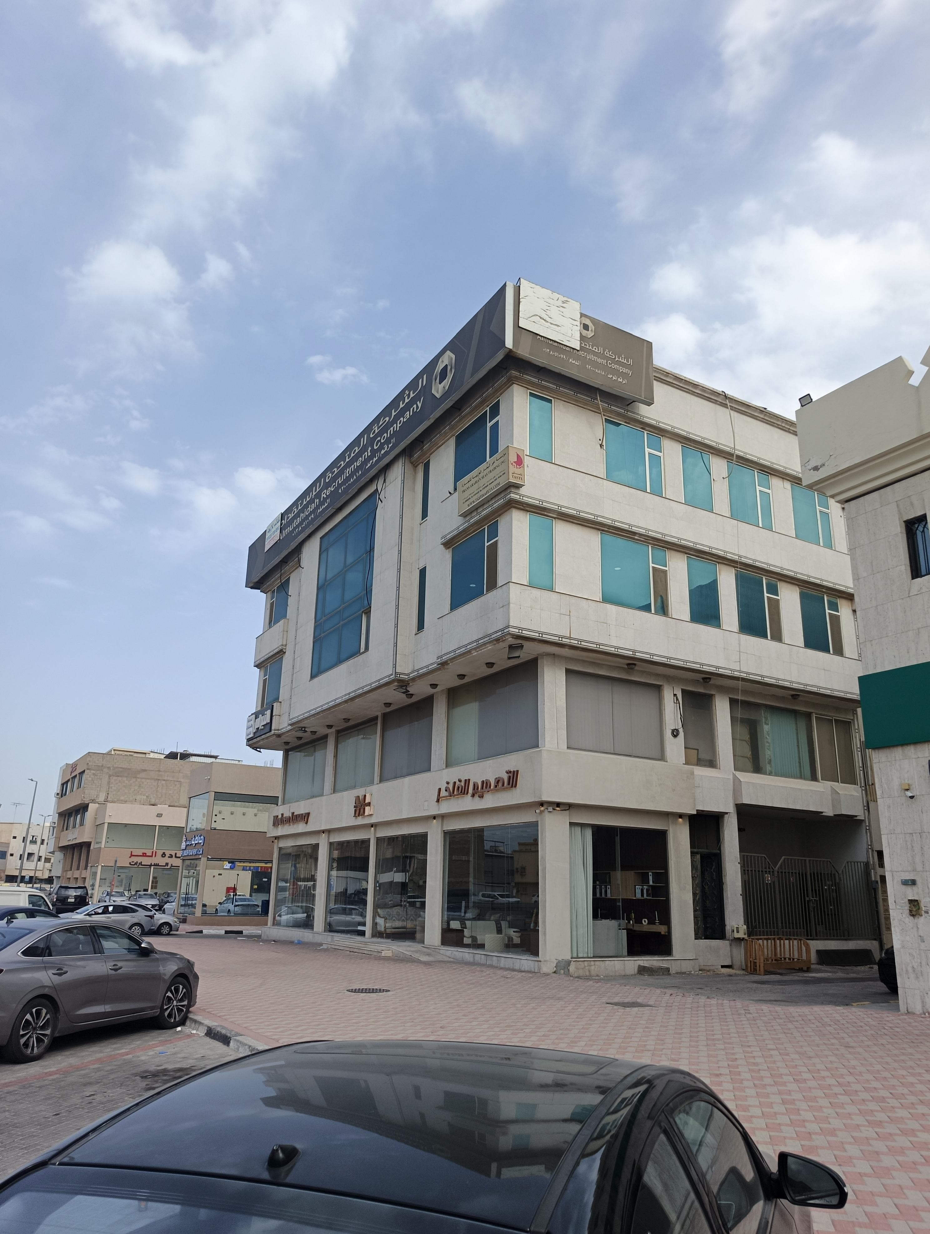 commercial building for sale 0