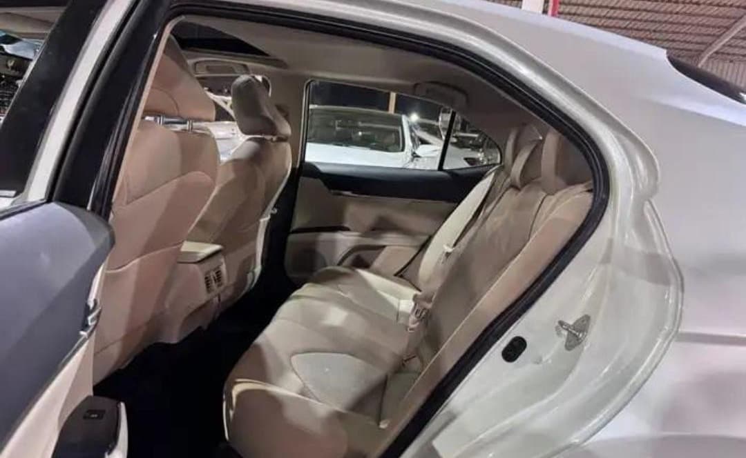 Toyota Camry 2018 0
