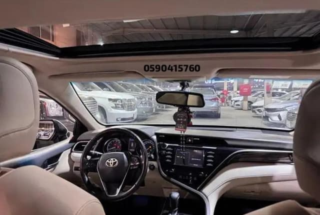 Toyota Camry 2018