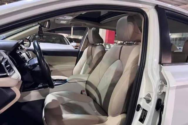 Toyota Camry 2018