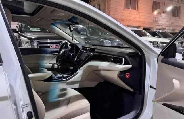Toyota Camry 2018