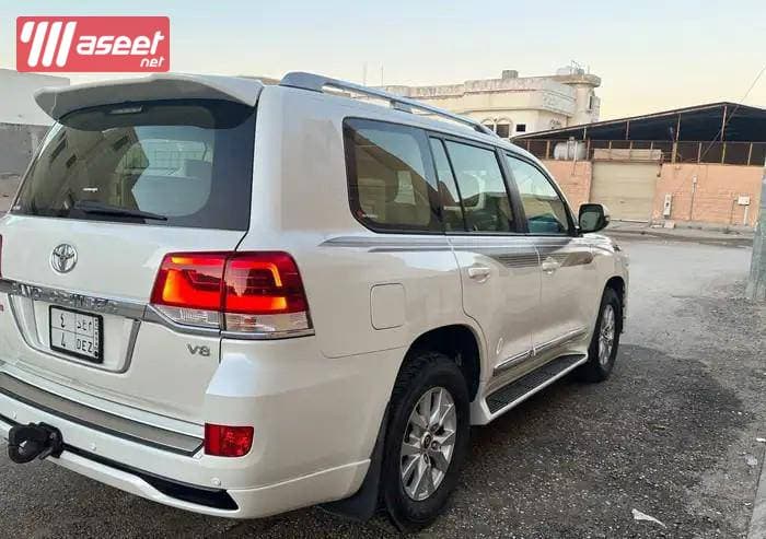 Land Cruiser model 2016 for sale  2