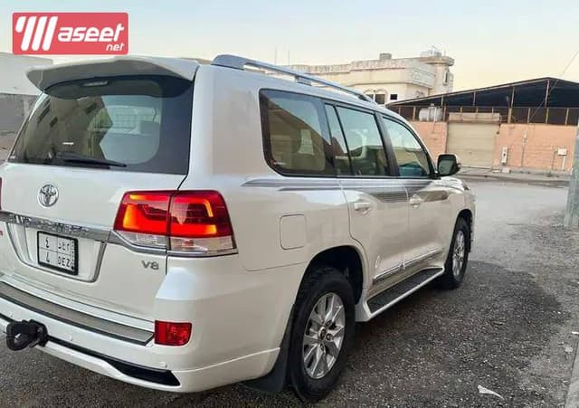 Land Cruiser model 2016 for sale 