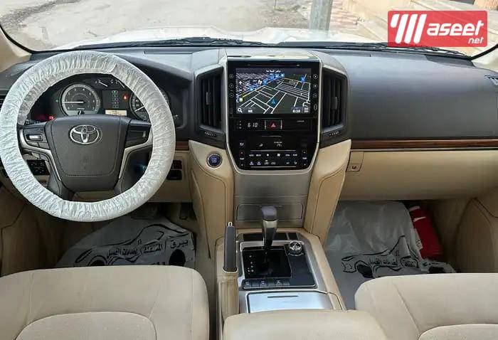 Land Cruiser model 2016 for sale  5