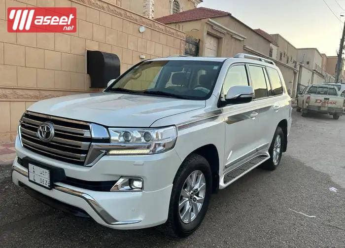 Land Cruiser model 2016 for sale  6
