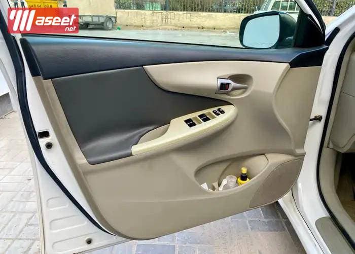 Toyota Corolla model 2013 8