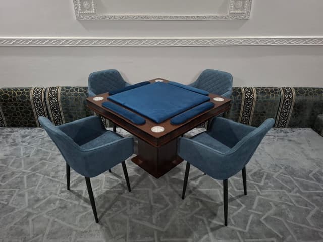 Custom Balut tables at a perfect price