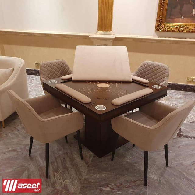 Custom Balut tables at a perfect price