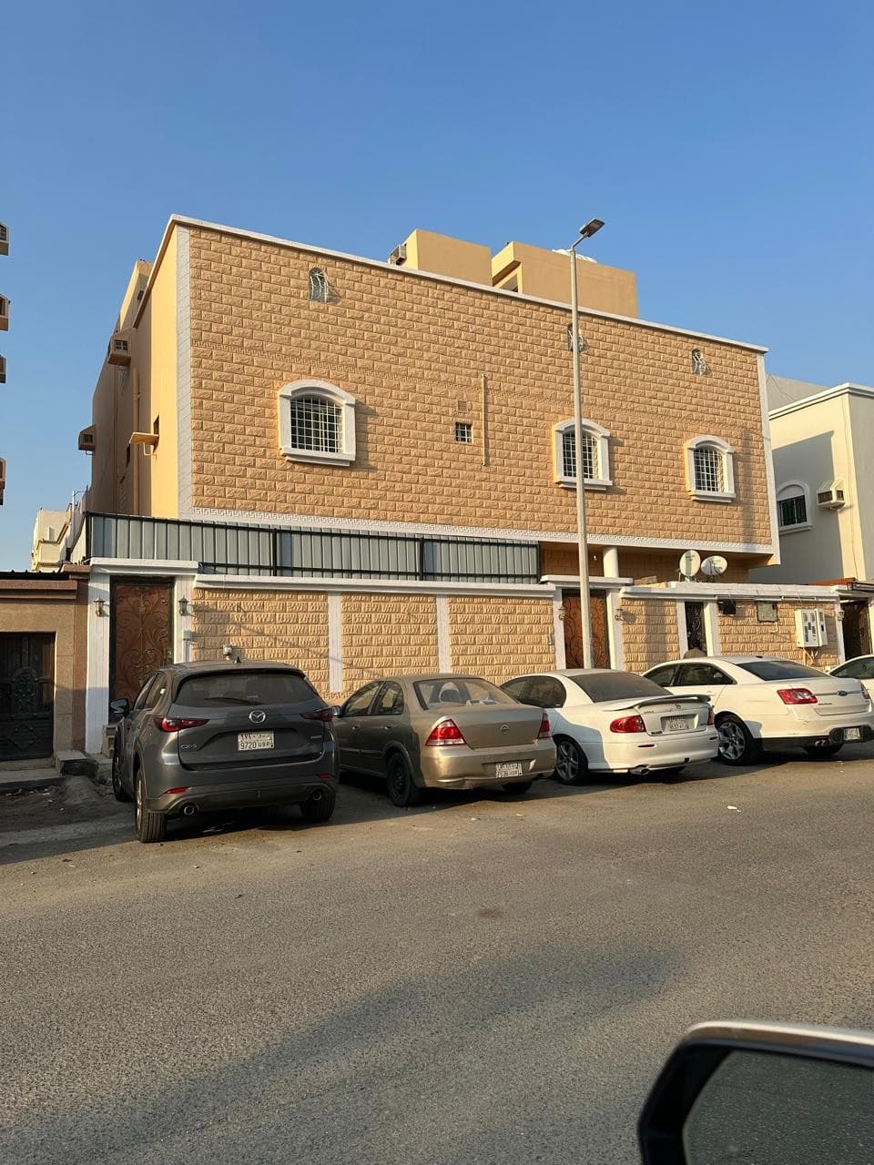 Residential building for sale, two floors in the annex in Jeddah, Al-Ajawad neighborhood 11