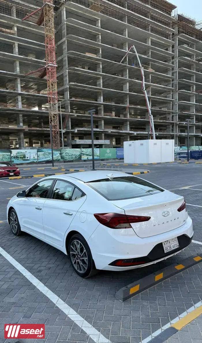 Elantra model 2019 for sale  1