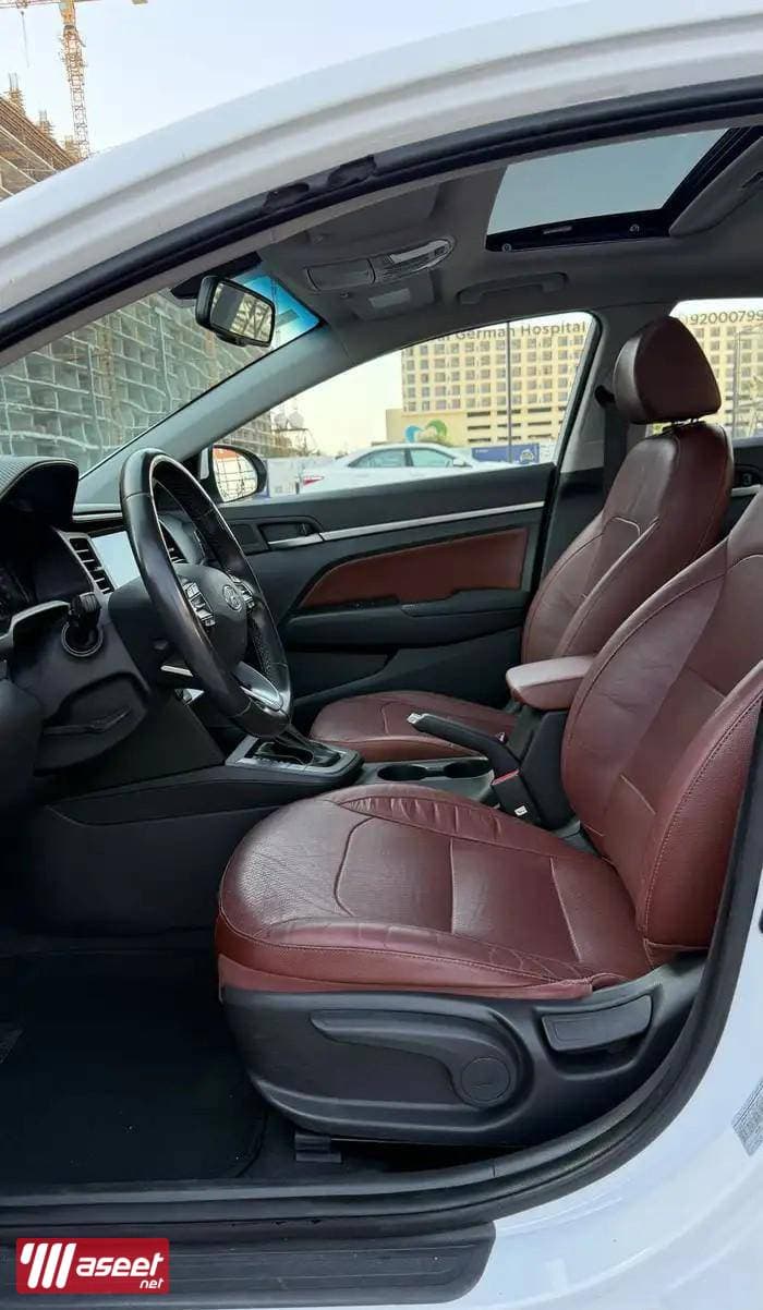 Elantra model 2019 for sale  4