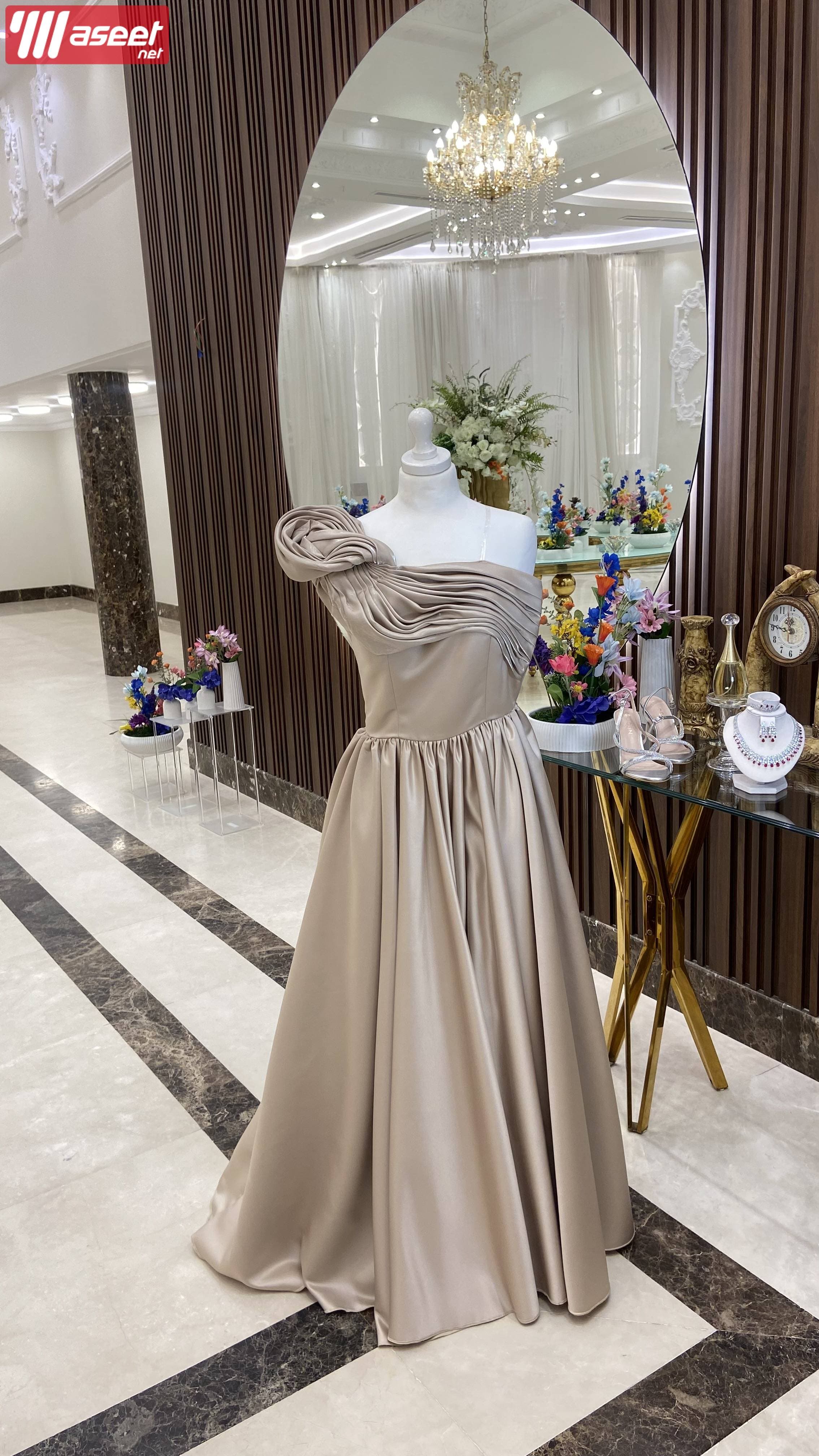 Dress accessories and heels 1