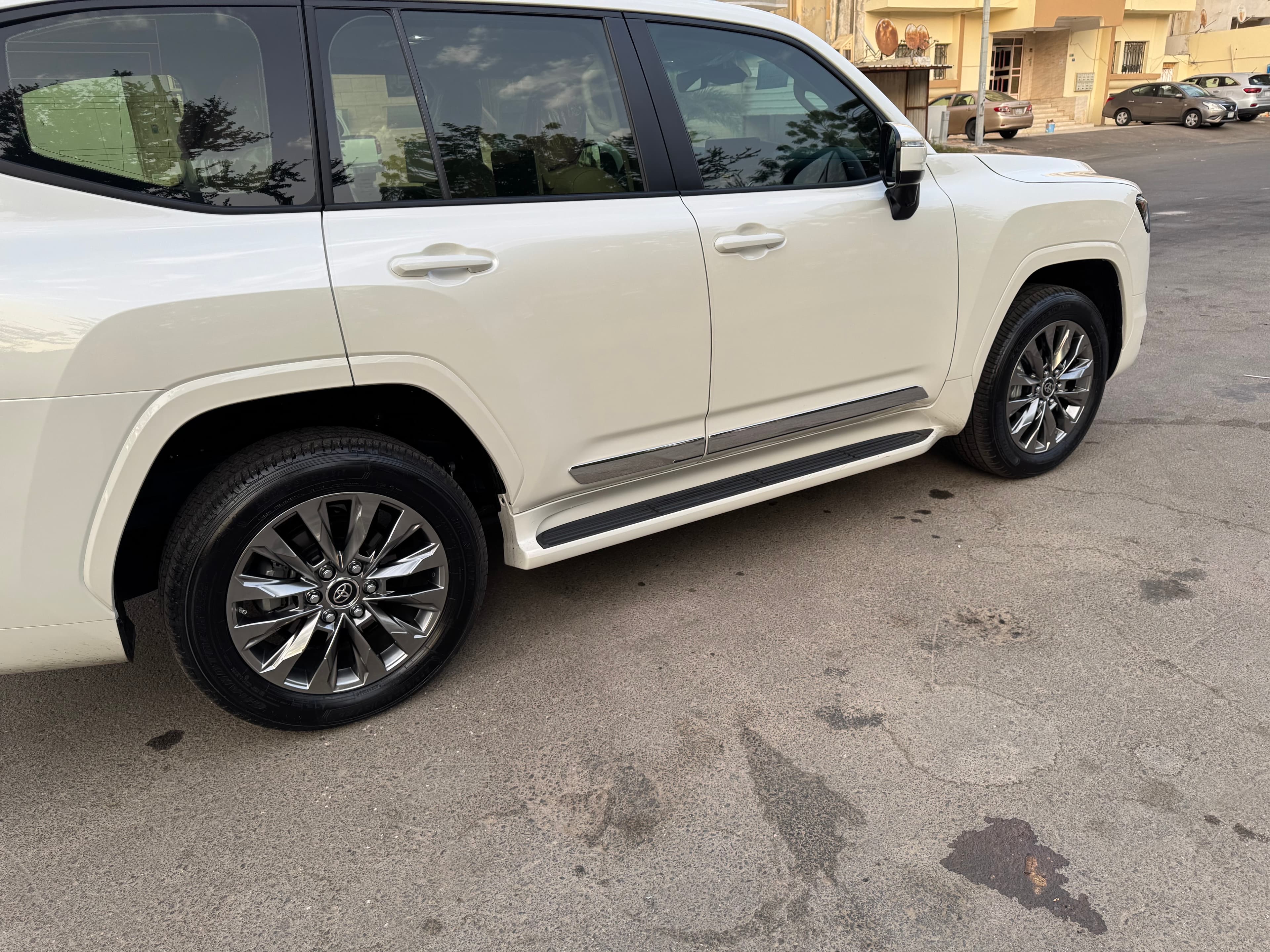 TOYOTA LAND CRUISER 2024 7