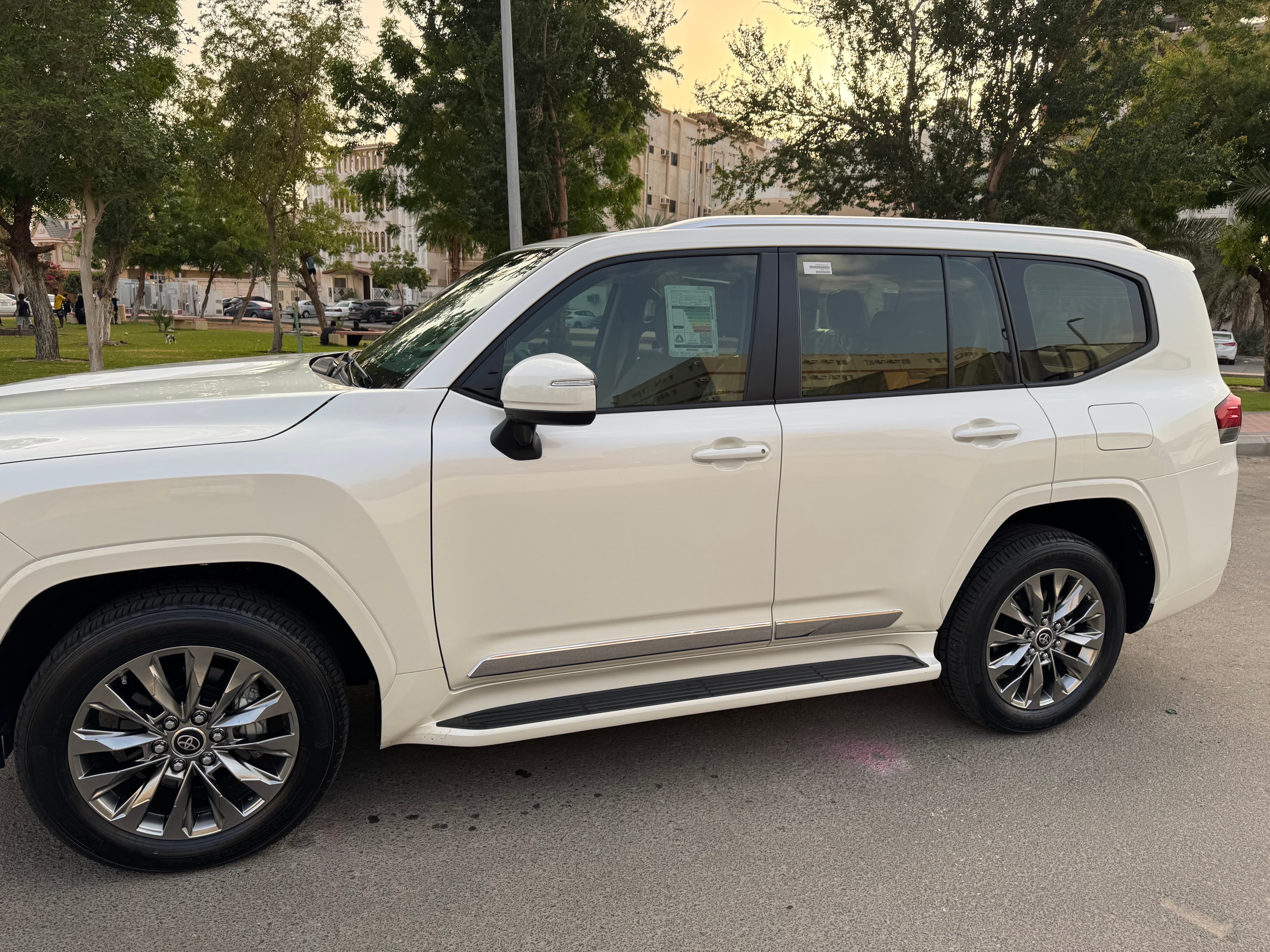 TOYOTA LAND CRUISER 2024 10