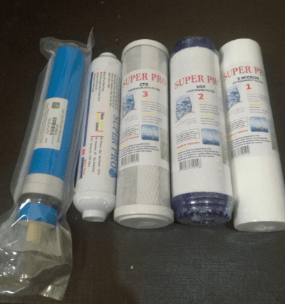Installation and maintenance of desalination equipment 4